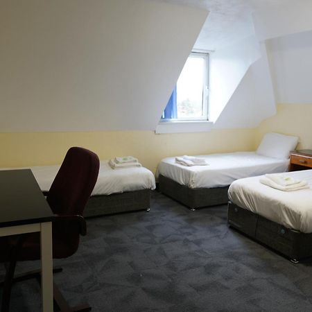 Royal Hotel Кетеринг Экстерьер фото